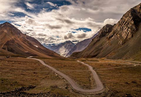 Manali to Leh by Road – A Journey of a Lifetime